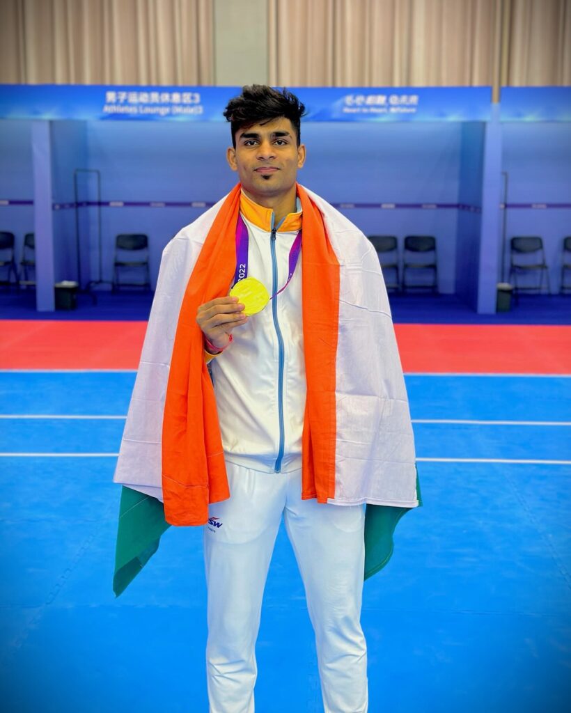  Aslam Inamdar – नाम तो जानते हो, अब संघर्ष भी देख लो!
